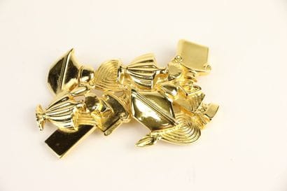 Guerlain - (années 1990)
Importante broche...
