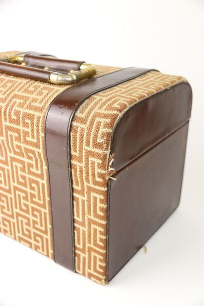 Pierre Balmain (années 1970)
Vanity case...