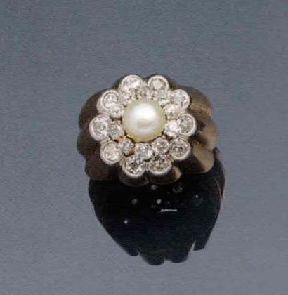 Ring in 750°/°° yellow gold and platinum...