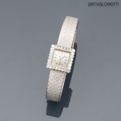 OMEGA
Ladies' wristwatch in 750°/°° white...