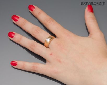 Wedding band ring in yellow gold 750°/°°...