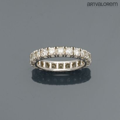 American wedding band in 750°/°° white gold...