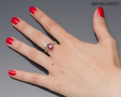 Toi et Moi ring in yellow gold 750°/°° and...