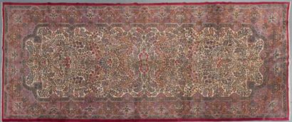 Kirman (Iran) vers 1930. 
Velours de laine...