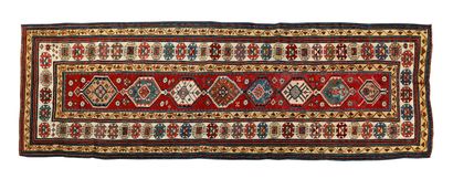 Tapis galerie CHIRVAN (Caucase), fin du XIXème...