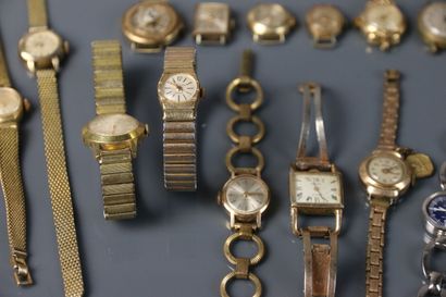 Set comprising 7 gold-plated ladies' watch...