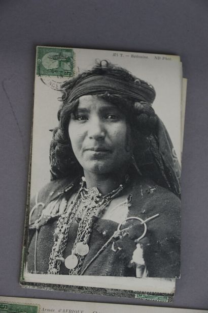 [POSTCARDS]
Set of 32 black & white, sepia...