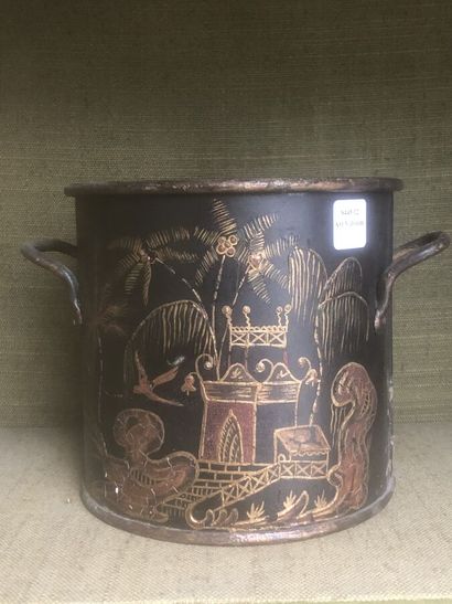 Enameled sheet metal cache-pot with Chinese...
