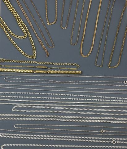 Set of 11 925°/°° silver chains, various...
