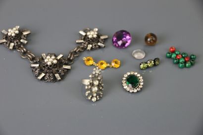 Set of costume jewelry including: rhinestone...