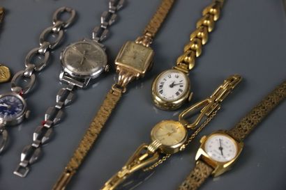 Set comprising 7 gold-plated ladies' watch...