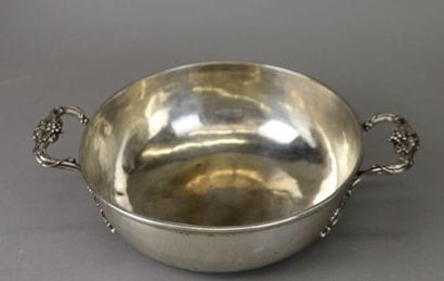 950°/°° silver vegetable dish with two side...