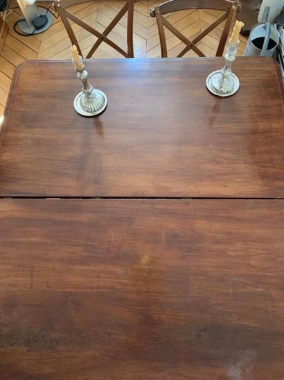 Rectangular dining table in mahogany and...