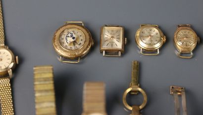 Set comprising 7 gold-plated ladies' watch...