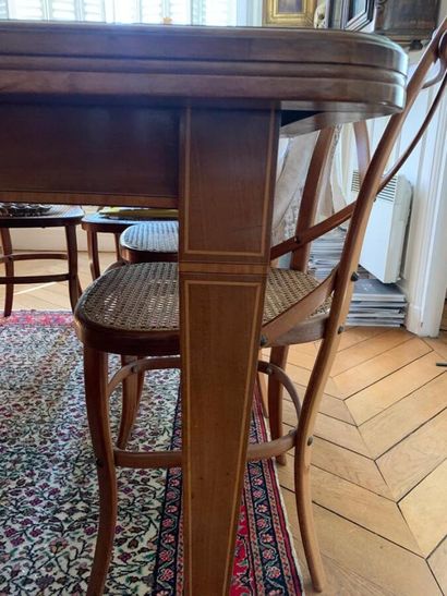 Rectangular dining table in mahogany and...