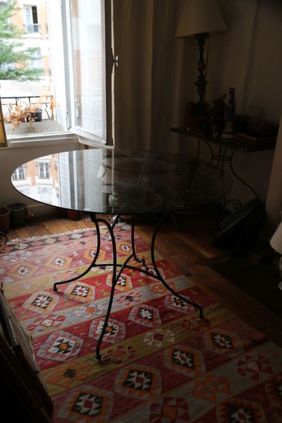 Round table, glass top, wrought-iron scrolled...