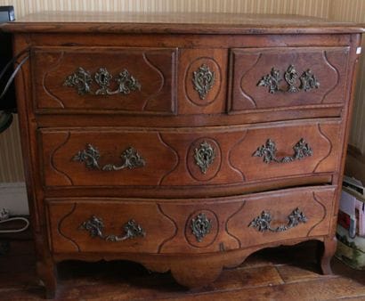 Parisian chest of drawers in molded oak,...