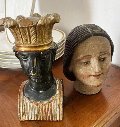 Polychrome and gilded wood bust of a Nubian...