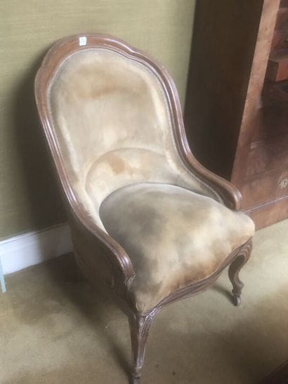 Two molded mahogany gondola-back chairs with...
