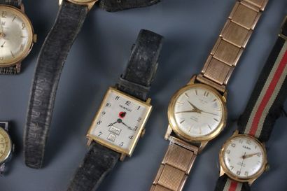 Set of 17 men's wristwatches, mechanical...