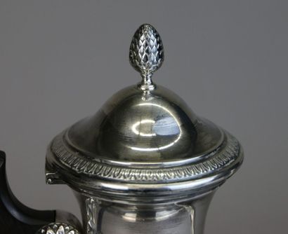 Verseuse sur piédouche en argent 950°/°°...