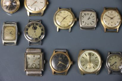 Set of 25 steel or gold-plated men's watch...