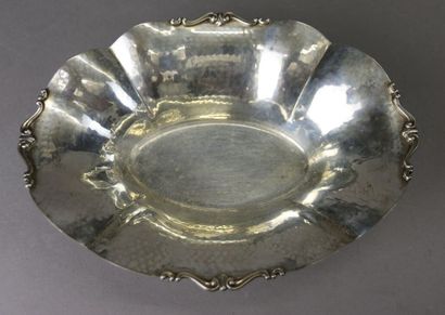BATTUTO A MANO
Hammered silver 800°/°° basket,...
