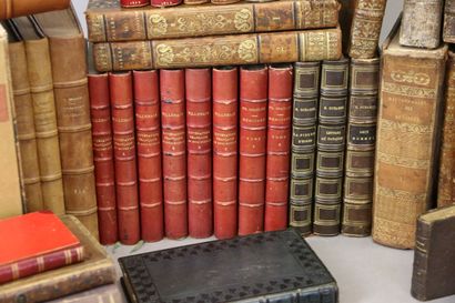 [BIBLIOPHILIE - MANNETTE]
Strong set of approximately...