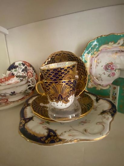 Part of a porcelain tea service with Imari-style...