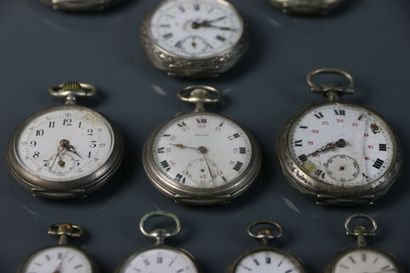 Set comprising four silver collar watches...