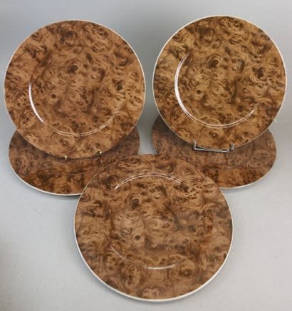 VILLEROY & BOCH
Suite of 15 porcelain plates,...