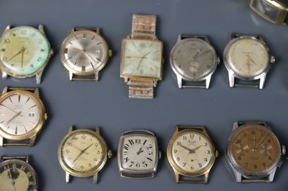 Set of 25 steel or gold-plated men's watch...