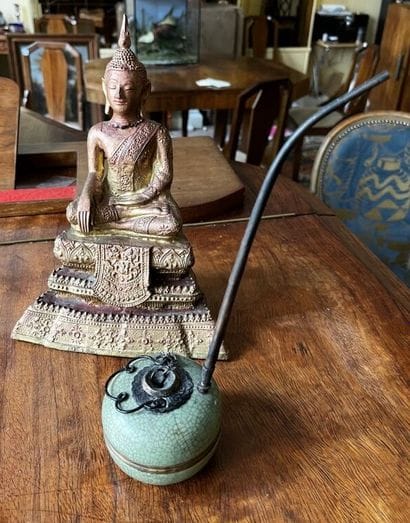 CHINA
Cracked celadon porcelain and metal...