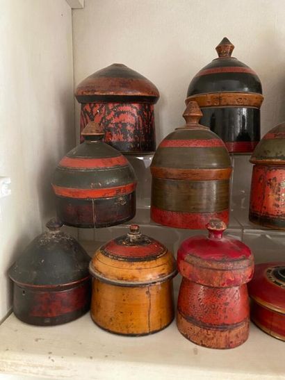 MANNETTE - Set of tikka boxes in painted...