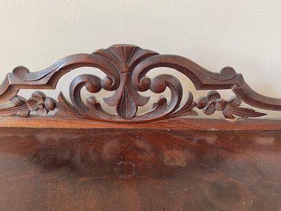 Mahogany-veneered desk with four drawers,...