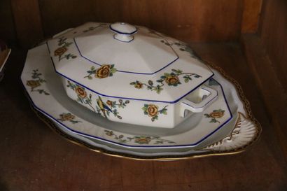 LIMOGES, Lanternier & Cie,
Limoges porcelain...