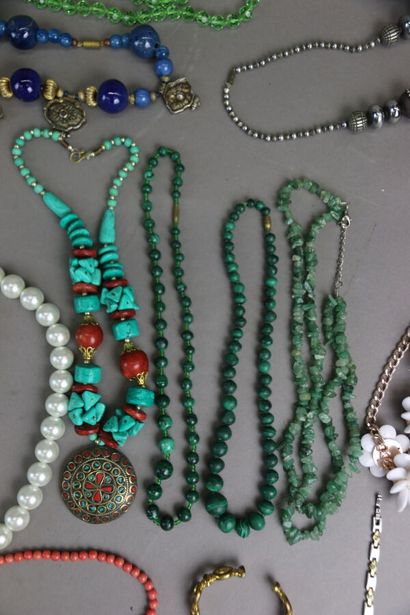 Set of costume jewelry including necklaces...