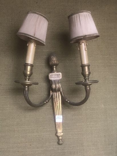 Pair of ormolu sconces.
Louis XVI style.
Height...