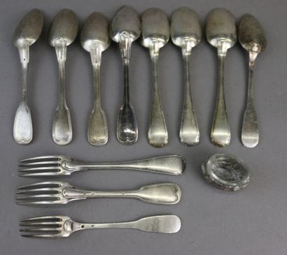 Set of 950°/°° silver flatware, mismatched...
