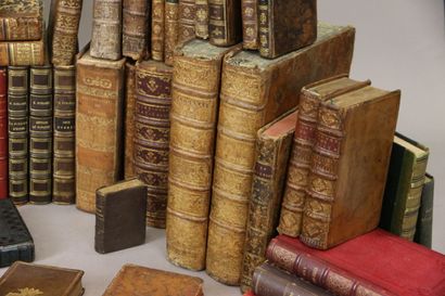 [BIBLIOPHILIE - MANNETTE]
Strong set of approximately...