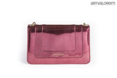 BULGARI
Serpenti' shoulder bag in burgundy...