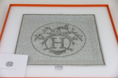 HERMÈS Paris
Porcelain pocket organizer 