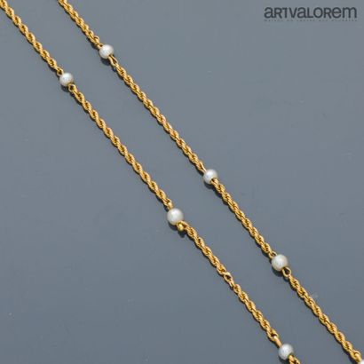 Long necklace in yellow gold 750°/°° with...