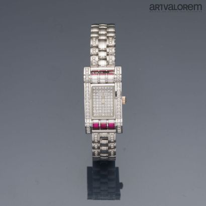 CORUM 
Ladies' wristwatch in white gold 750°/°°....