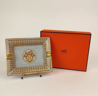 HERMÈS Paris
Porcelain mosaic ashtray, base...