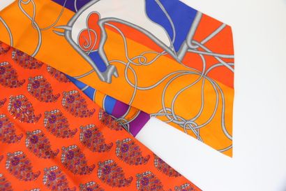HERMÈS Paris
Twilly maxi silk stole 