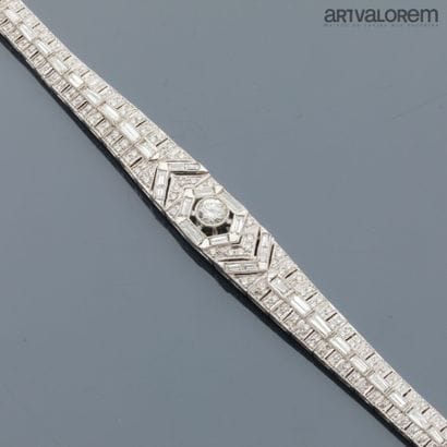 Flexible bracelet in 750°/°° white gold with...
