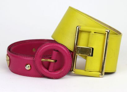 YVES SAINT LAURENT and GOOSSENS
Belt in fuchsia...