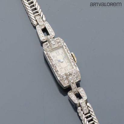 Ladies' wristwatch in 950°/°° platinum, diamond-polished...