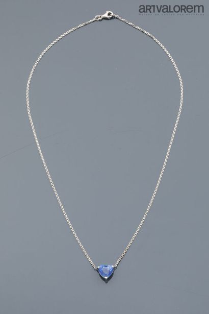 Necklace in 750°/°° white gold, featuring...